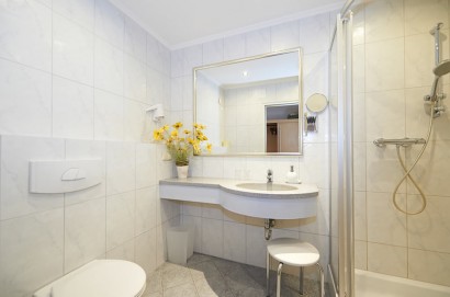 Großzügiges Badezimmer