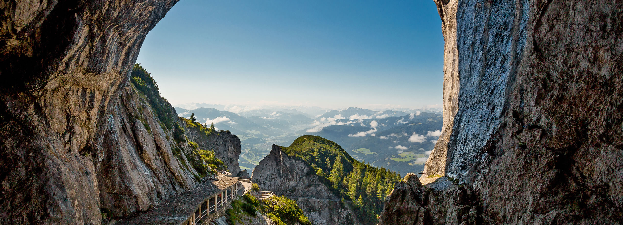 Ausflugsziele & Sehenswürdigkeiten im SalzburgerLand © Shutterstock