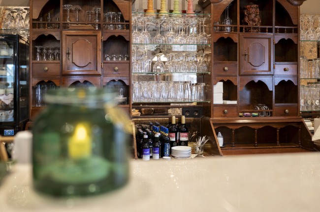 Stilvolle und elegante Dekorationen im ganzen Hotel