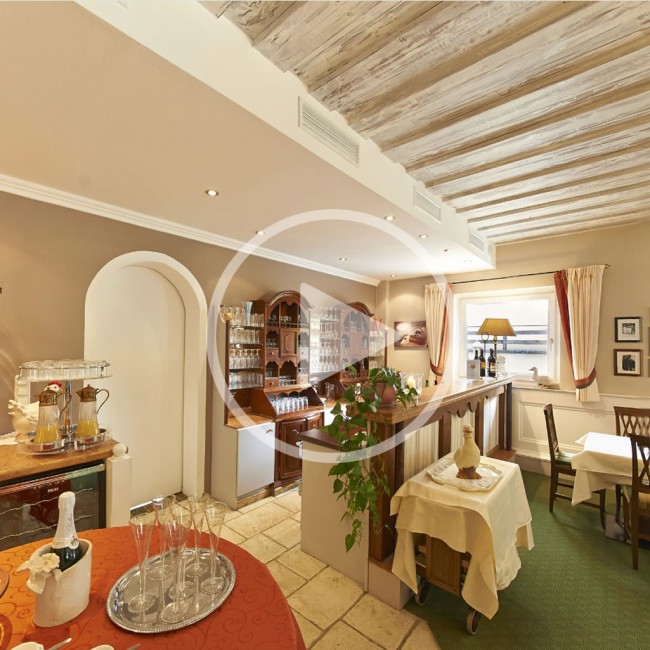 Zur Virtuellen Tour durchs Restaurant