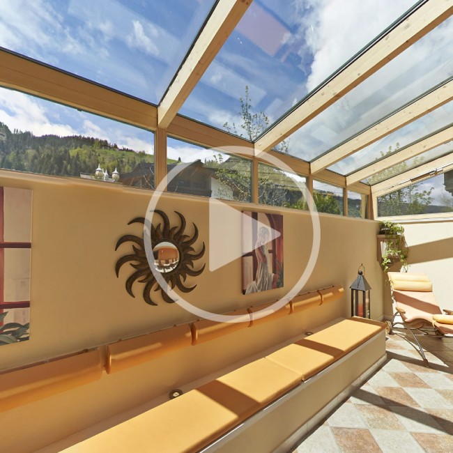 Zur virtuellen Tour durch den Wellnessbereich