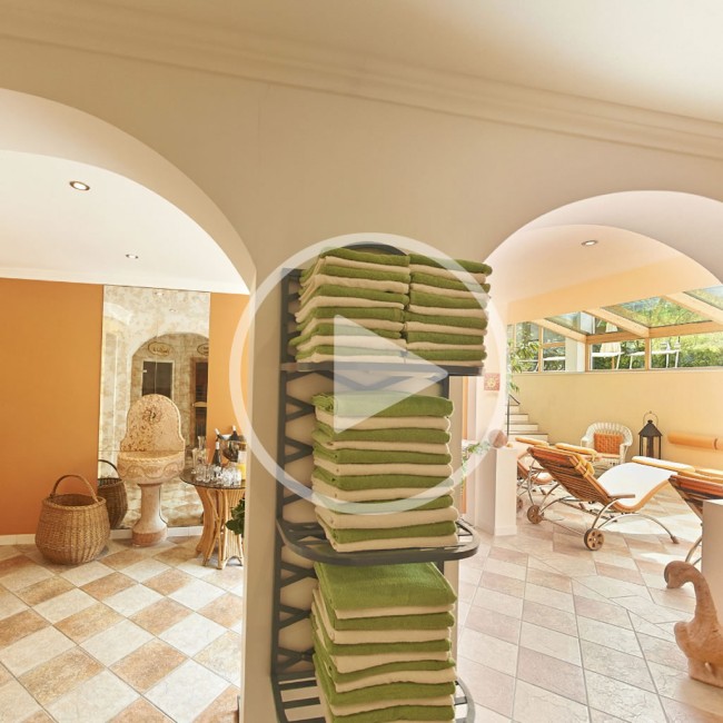 Zur Virtuellen Tour durch den Wellnessbereich