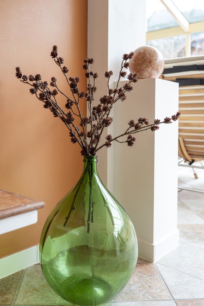 Stilvolle Dekorationen im gesamten Hotel