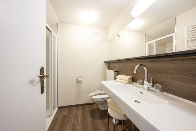 Ger&auml;umige Badezimmer